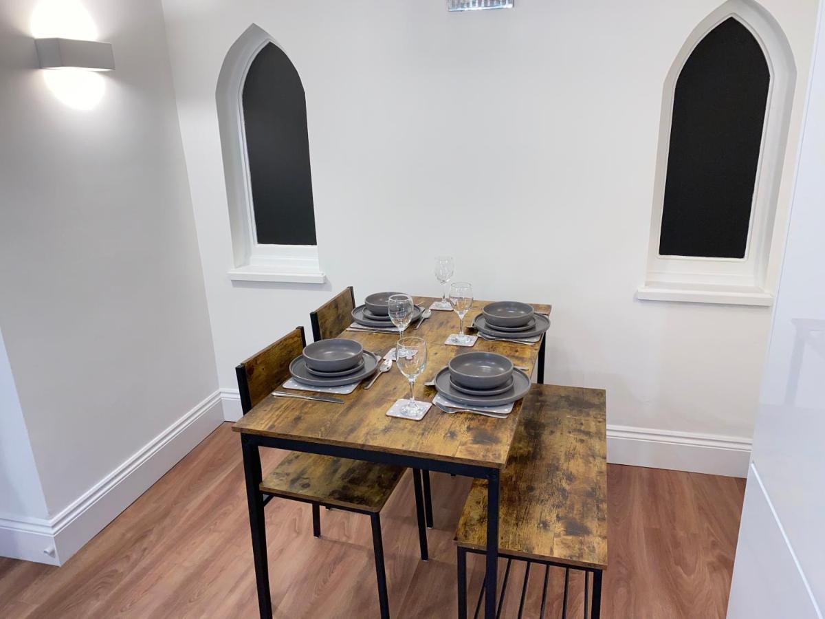 Westons Hideaway, 2 Bed, Free Parking, 6 Mins Walk To Beach, المظهر الخارجي الصورة